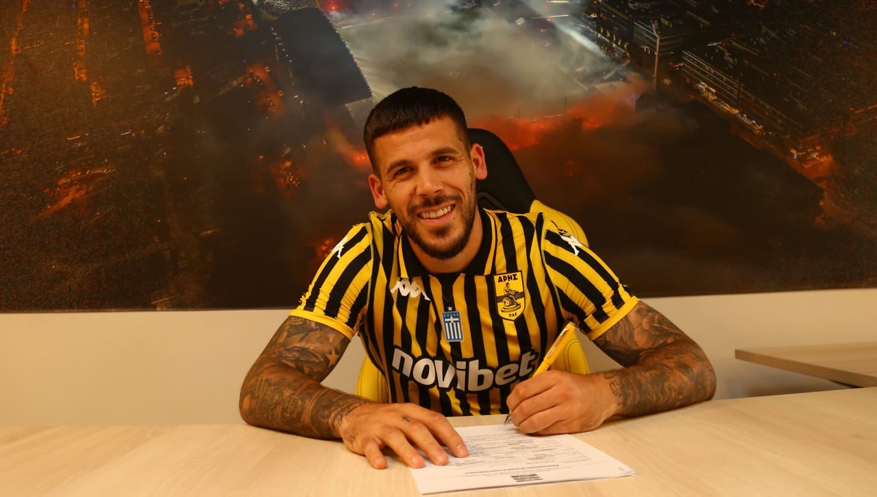 Oficial: Carles Pérez abandona el Celta