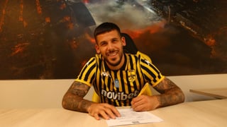 Oficial: Carles Pérez abandona el Celta