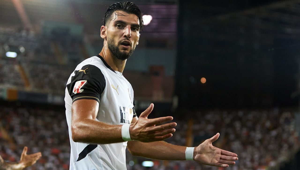 Reunión de urgencia con Rafa Mir