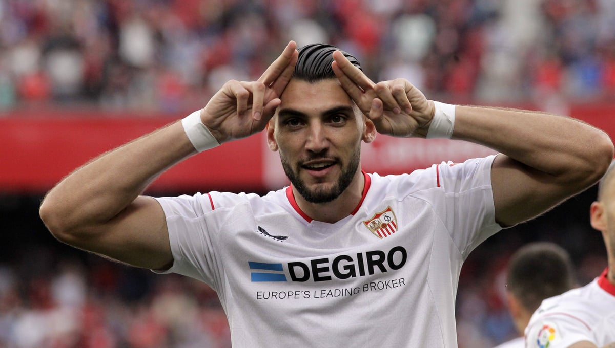 Rafa Mir llega a tiempo