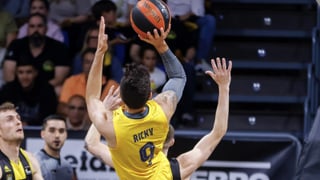 El Barcelona se clasifica y habrá 'Clásico' en semifinales