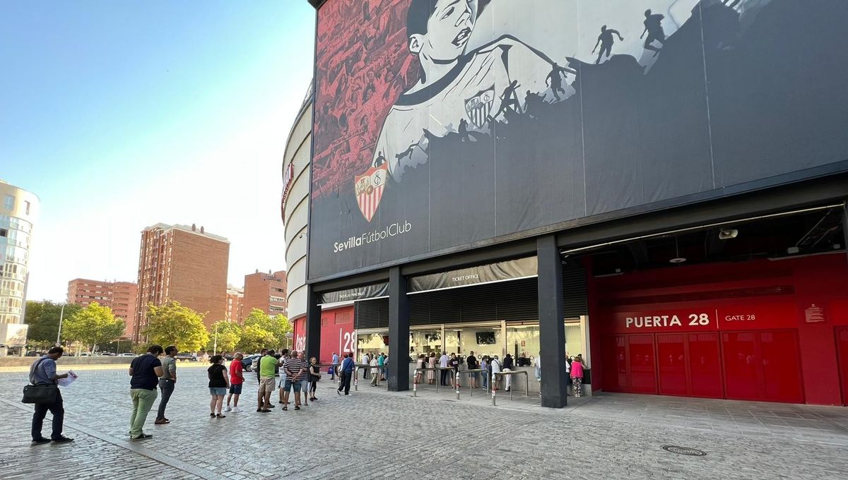 El Sevilla cierra el periodo de renovaciones con 43.616 socios