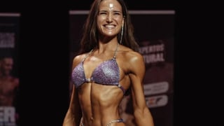 Paula Sáez, la culturista española 'más natural' que busca su trono en Estados Unidos