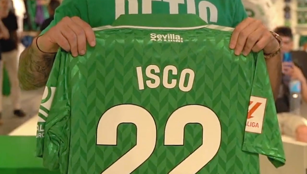 Así se ordenará el Betis 23/24: los dorsales que tienen, los que quieren y los que aún pueden cambiar