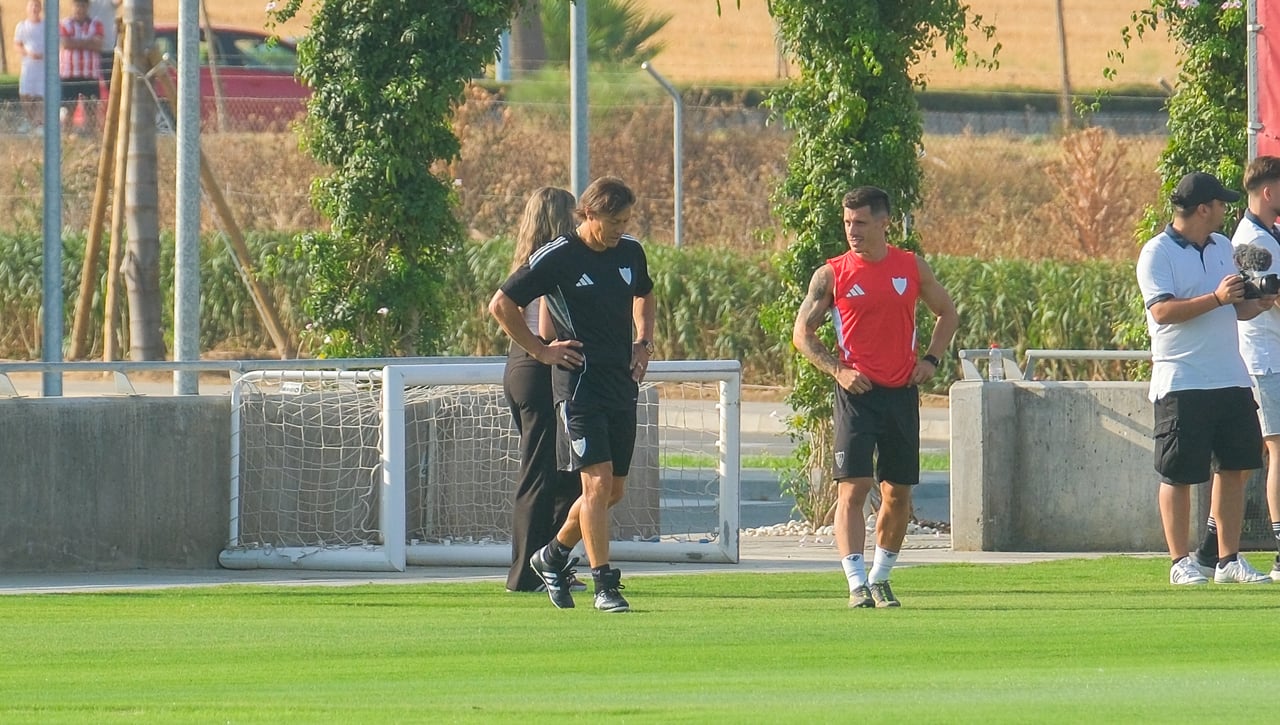 Matías Almeyda se topa con un problema muy recurrente en el Sevilla 