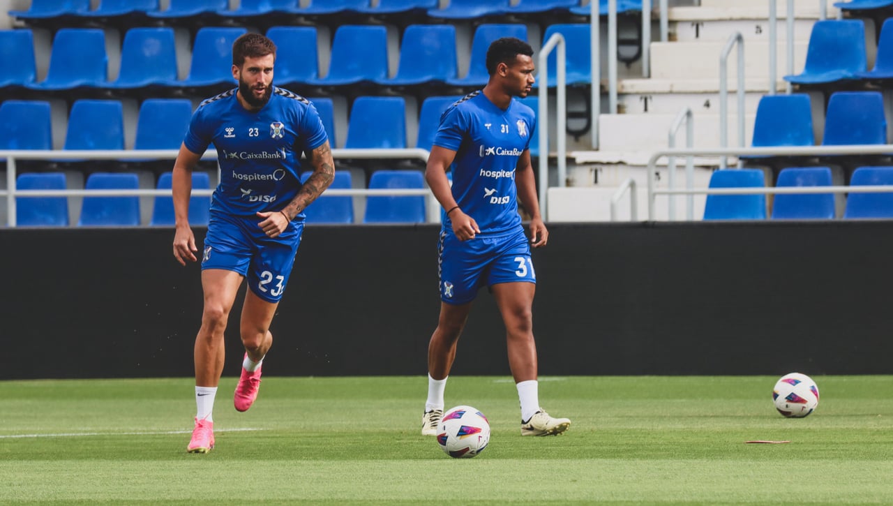 ¡Se avecina culebrón por Nikola Sipcic!