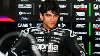 Jorge Martín asume el riesgo en Valencia y le sale bien