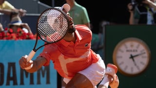 Djokovic se regala una revancha para evitar otro desastre