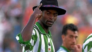 Finidi da el gran salto como entrenador