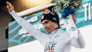 Joao Almeida 'aparta' a Juan Ayuso