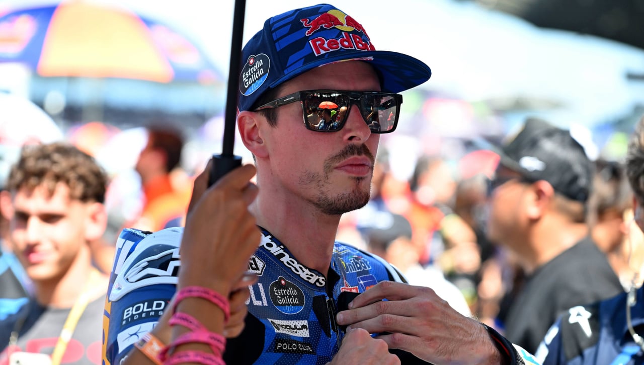 Álex Márquez se viste de Marc Márquez y Bulega sonroja a Bagnaia en Portugal