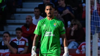 Álvaro Valles, del gusto de Betis y Sevilla, habla de su futuro