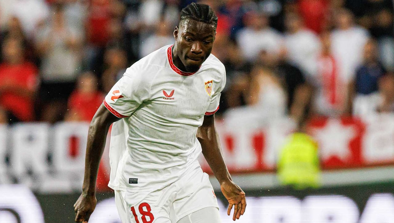 Decisión 'forzada' con Agoumé en el Sevilla