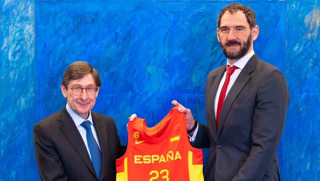 CaixaBank renueva el patrocinio con la Federación Española de Baloncesto hasta 2024