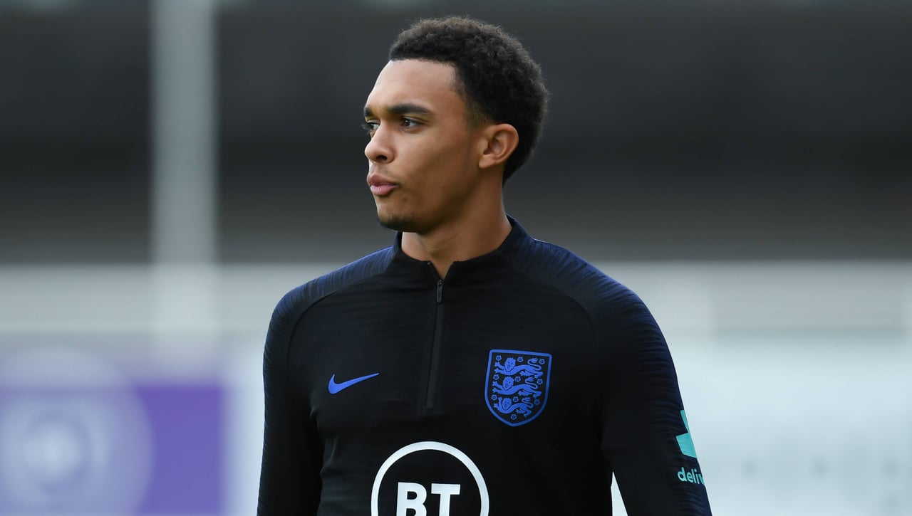 Sprint final para fichar a Alexander-Arnold