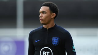 Sprint final para fichar a Alexander-Arnold