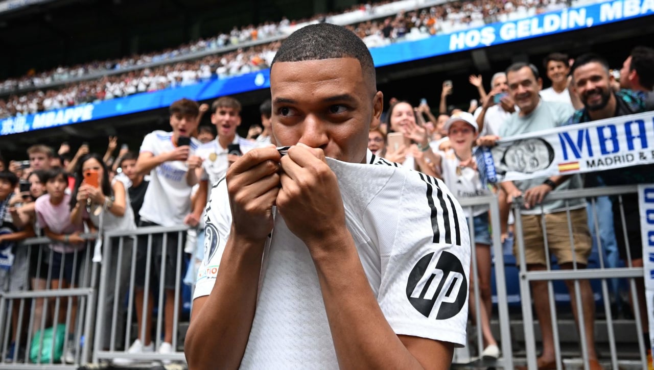 Mbappé negocia con otro club