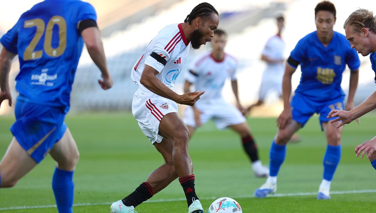 Birmingham 3-1 Sevilla: Mal comienzo