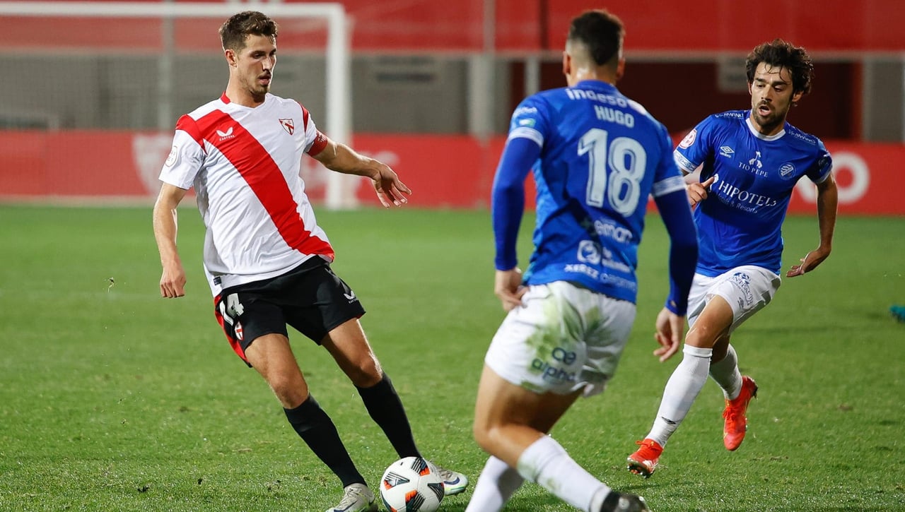 1-2: Un penalti sobre la bocina frustra al Sevilla Atlético