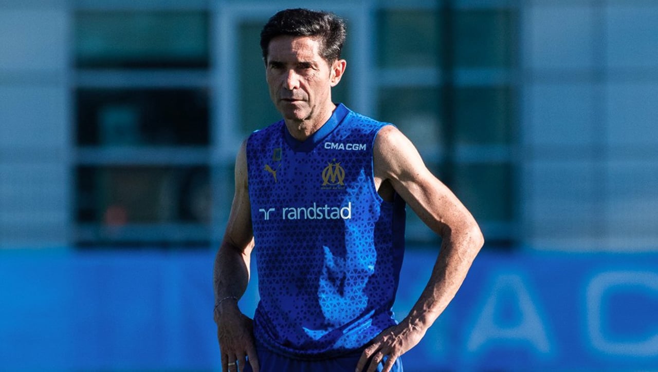 Marcelino 'salta' del avión del Marsella