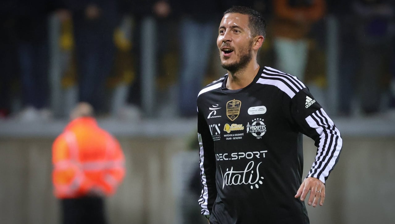 Hazard se aficiona a una bebida alcohólica novedosa