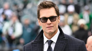 Tom Brady toma el mando de los Raiders