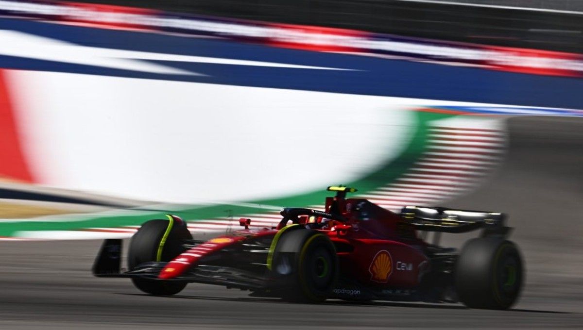 Pole para Sainz en EEUU, Alonso saldrá decimocuarto