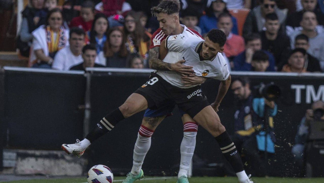 Último intento del Valencia por Amallah, mientras el Villarreal y, sobre todo, Marruecos le esperan