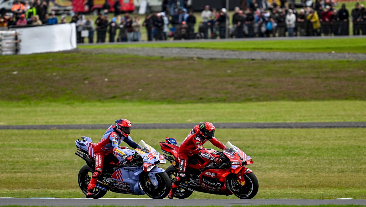 Ducati abre heridas entre Marc Márquez y Pecco Bagnaia