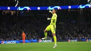 La UEFA ficha a su "amigo" Alex Remiro 