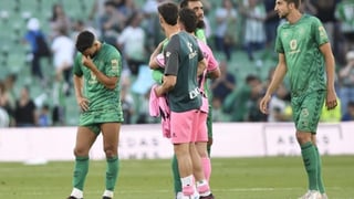 Las lágrimas de Montoya tras "seis meses muy difíciles" en el Betis   