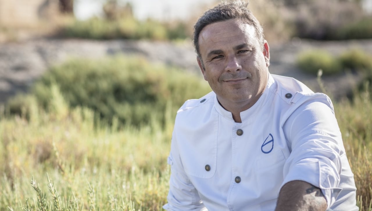 Ángel León tiene un chiringuito en Cádiz