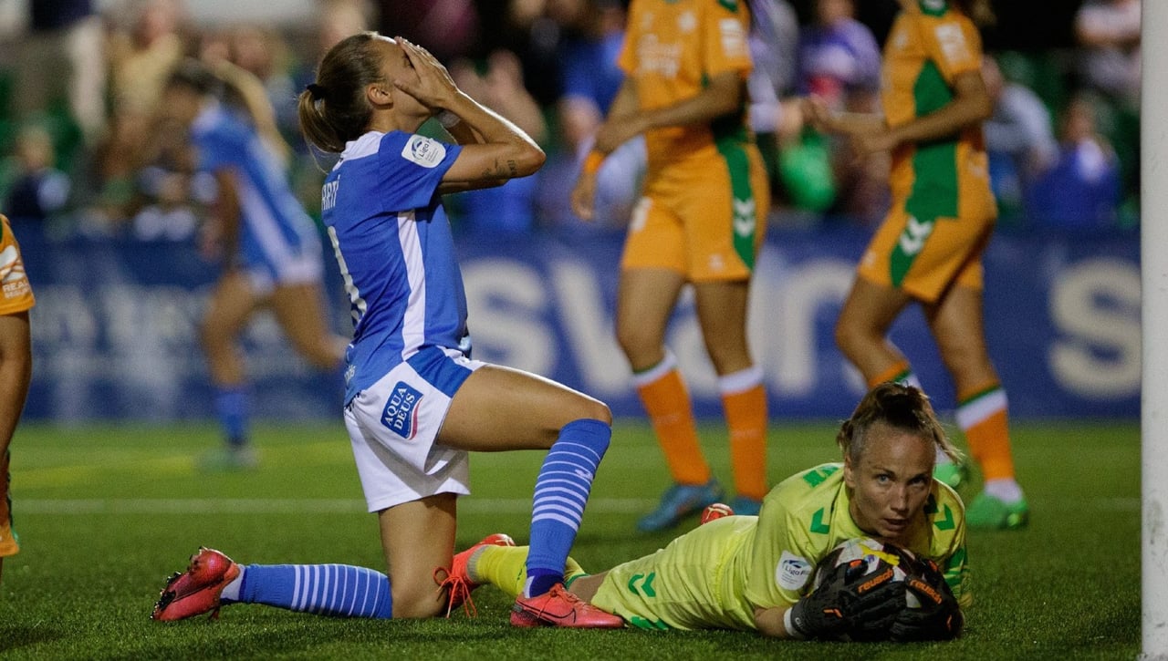 Alhama 0-2 Real Betis: Cuando tenía que llegar, llegó
