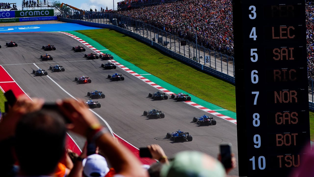 Ferrari y McLaren, en 'pie de guerra' por las "trampas" de Red Bull