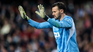 Dimitrievski admite el "interés" de Betis y Sevilla y el detalle de Corberán que le "irritó" 