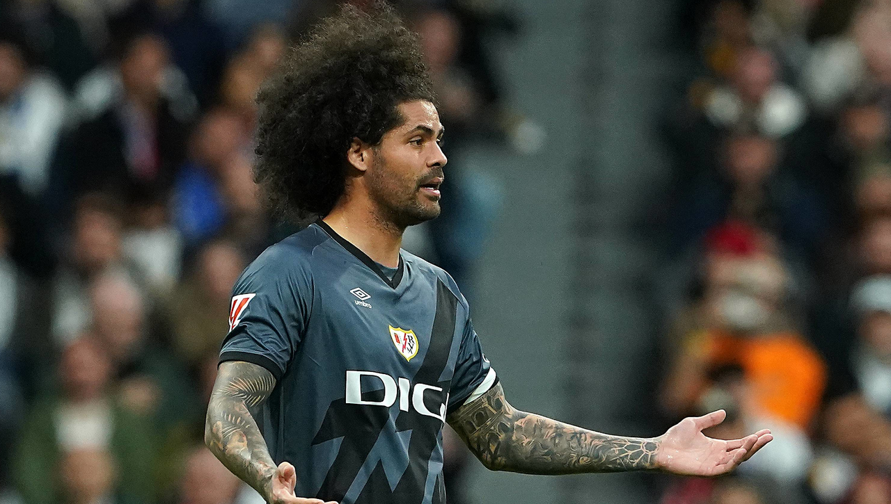 El Cádiz trabaja en el fichaje de Aridane mientras espera algunas salidas como la de Chust