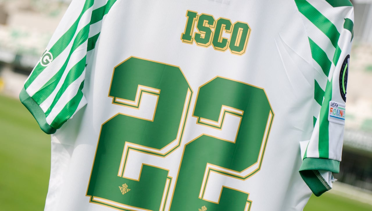 Tres años después, un detalle tan oportuno como talismán