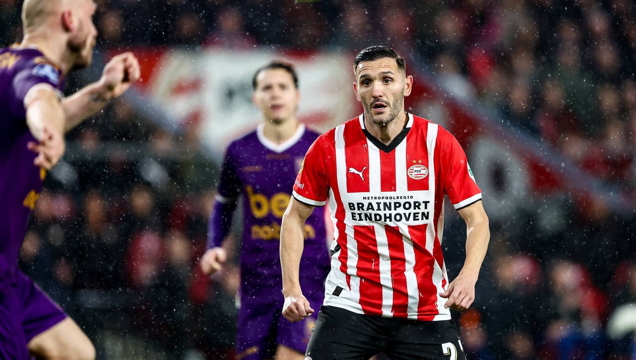 El fichaje de Lucas Pérez, en punto muerto