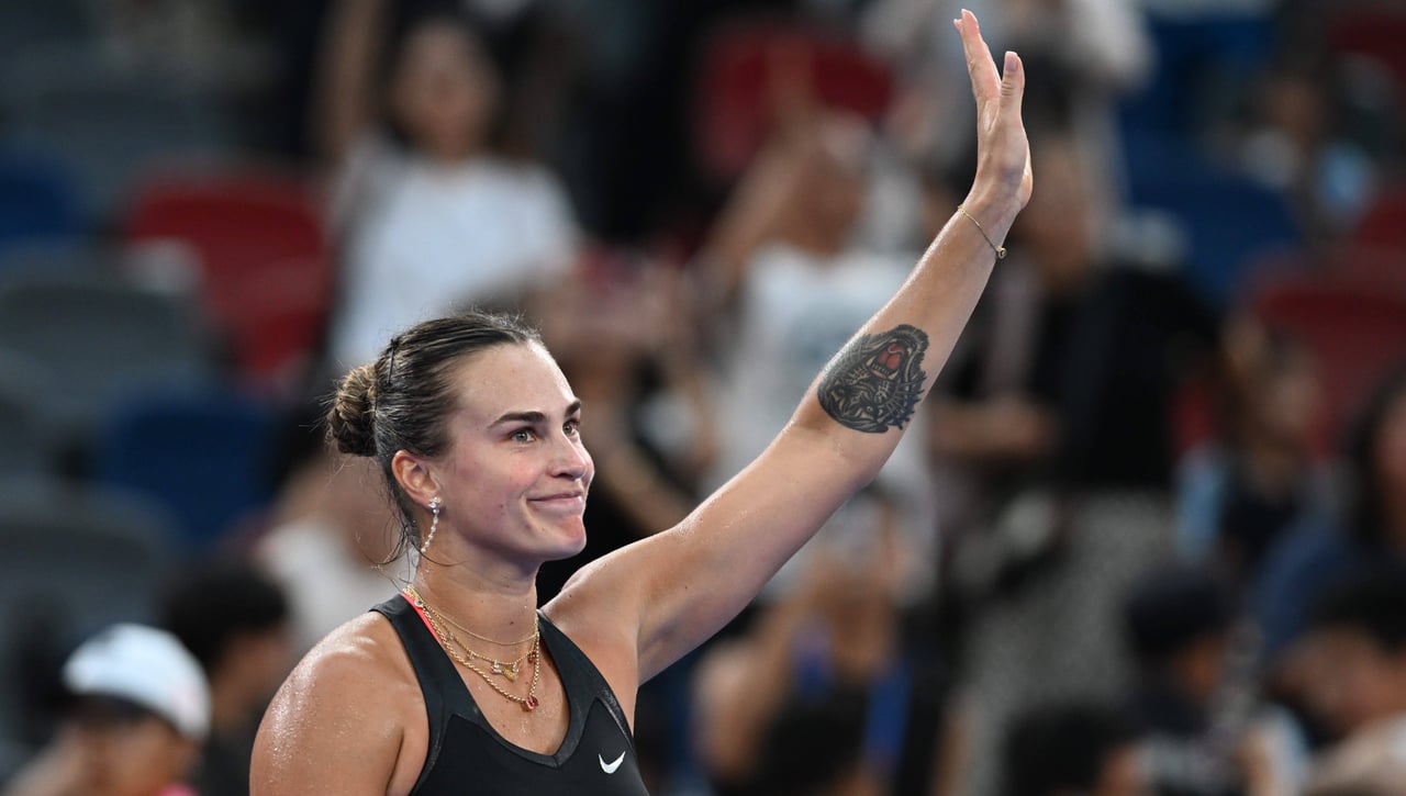 Aryna Sabalenka muestra otra cara en Wuhan