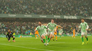 Real Betis 2-1 Real Madrid: Guerra de guerrillas para asaltar al líder