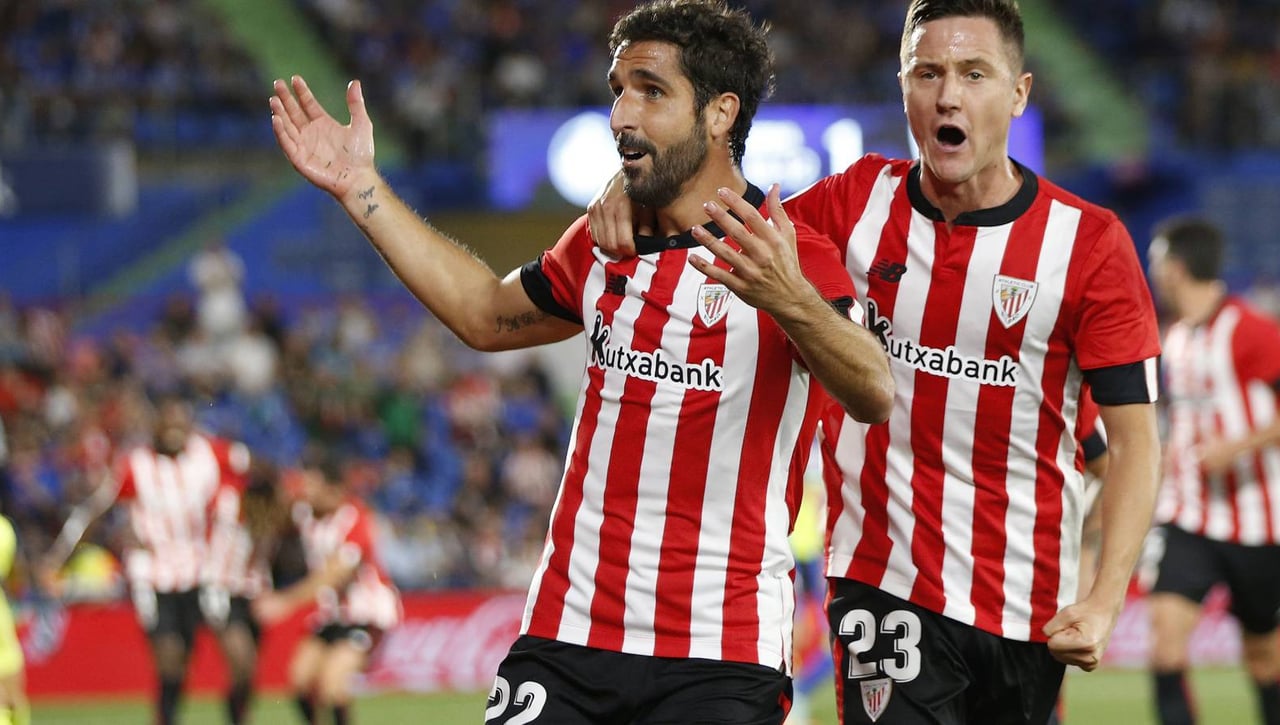 Raúl García no se conforma con la renovación en el Athletic