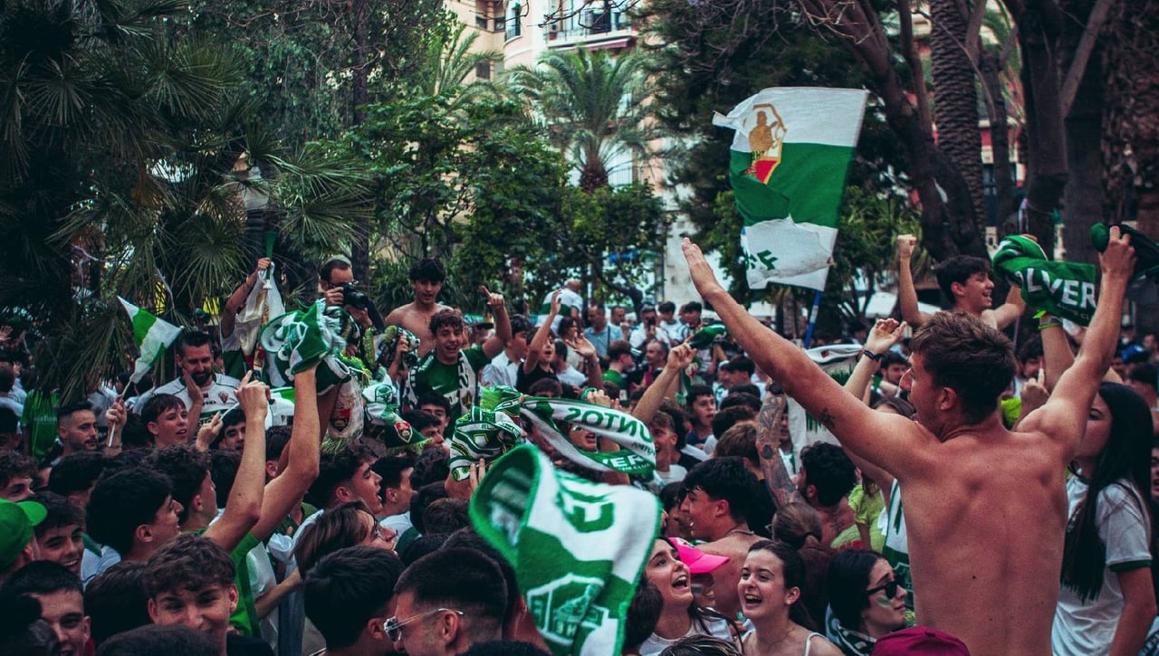 La fiesta del Elche en el Martínez Valero