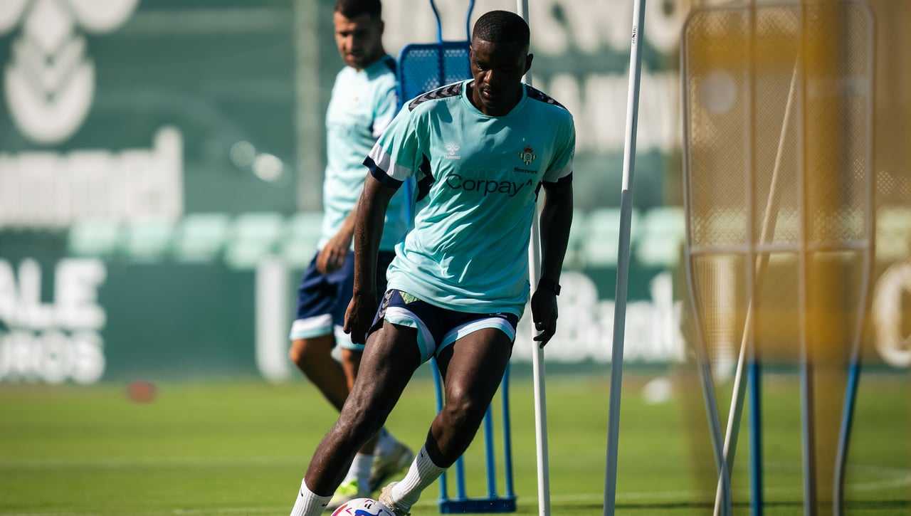 ¿Qué la pasa a William Carvalho y por qué no ha vuelto a jugar?