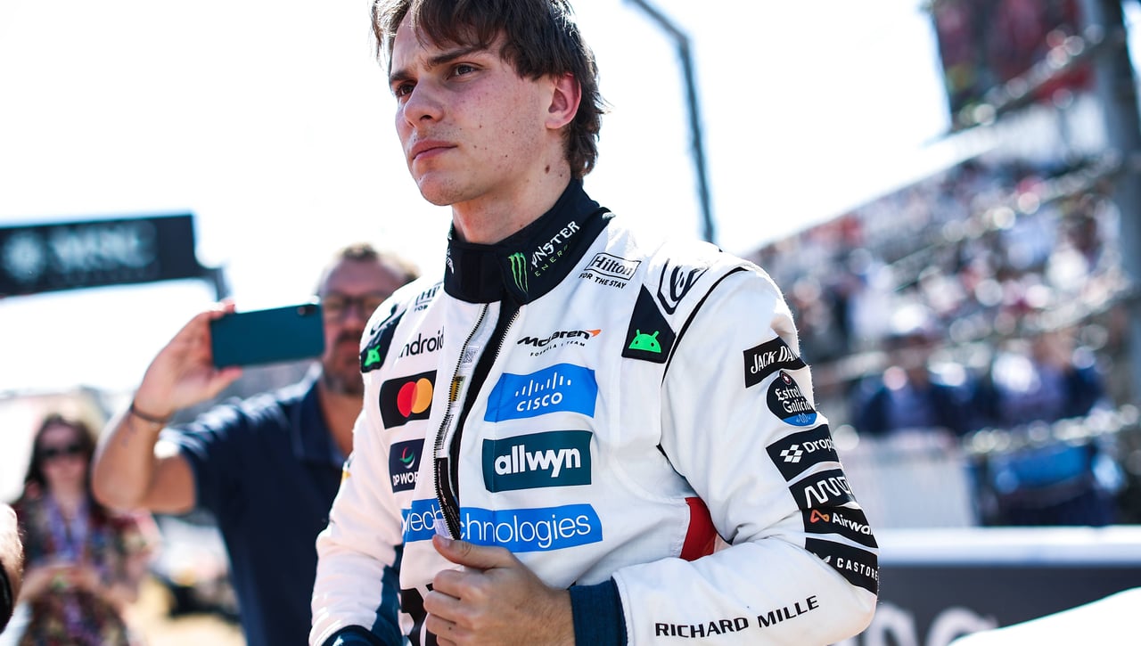 Piastri no sucumbe ante Verstappen: "He estado en luchas por campeonatos más ajustadas"