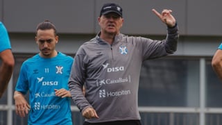 Pepe Mel pide fichajes