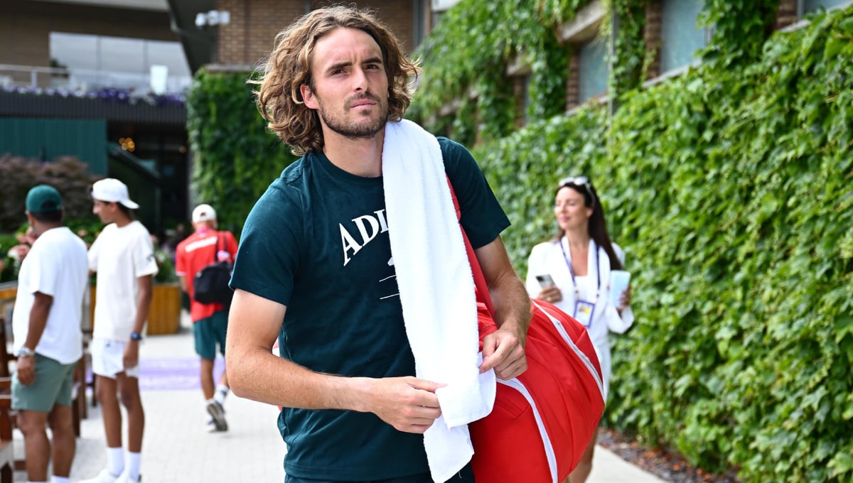 Tsitsipas se vende