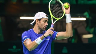 Berrettini adelanta a Italia y ya acaricia la final de la Copa Davis