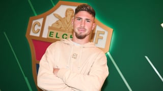 Los números y detalles de la opción de compra del Elche por Carmona