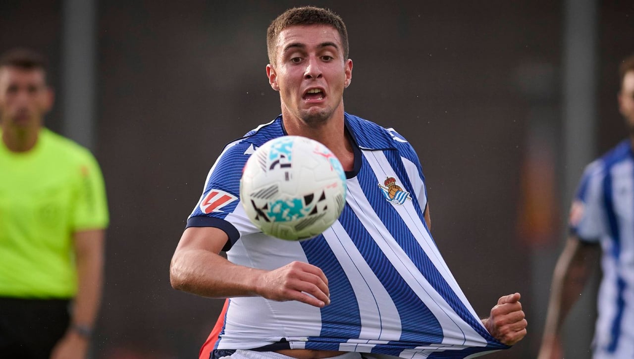 Karrikaburu se examina antes del mercado de fichajes de la Real Sociedad