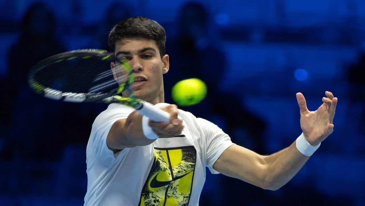 Carlos Alcaraz, con un problema antes de las ATP Finals 2023